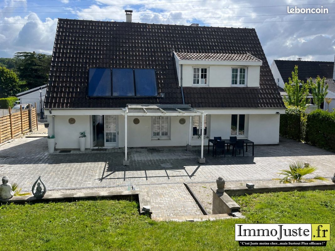 Maison 7 pièces 156 m² · à Auffargis · 156 m² · 434 700 €