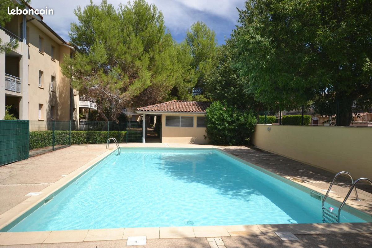 Appartement 2 pièces 41 m² · à Carpentras · 41 m² · 660 €