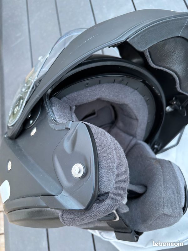 Casque moto intégral Shoei (image 3)
