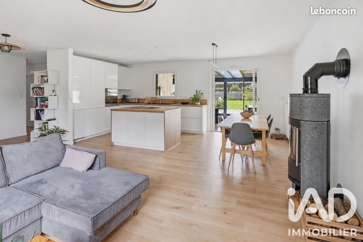 Maison 7 pièces 183 m² · à Notre-Dame-des-Landes · 183 m² · 377 640 €