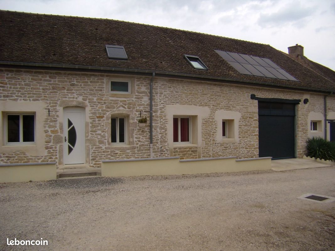 Maison 5 pièces 190 m² · à Varennes-le-Grand · 190 m² · 360 000 €
