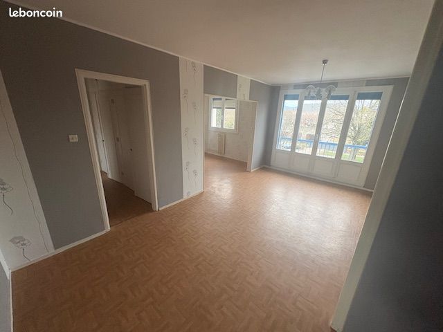 Appartement 4 pièces 82 m² · à Chagny · 82 m² · 760 €