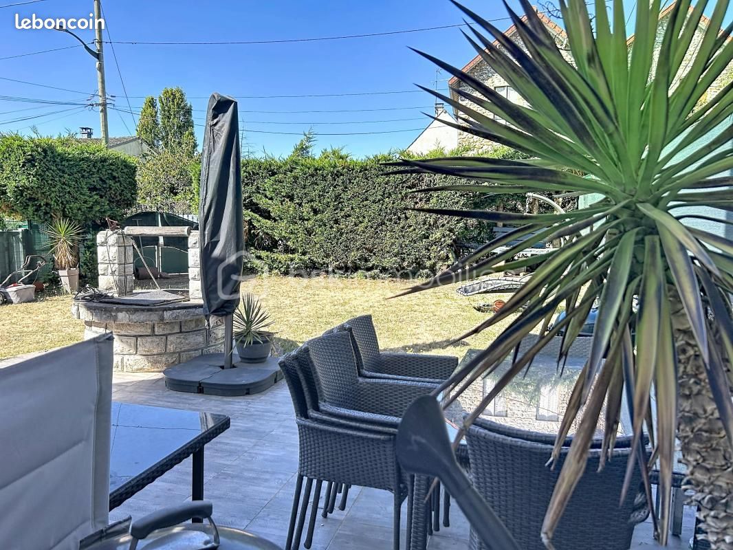 Maison 8 pièces 150 m² · à Corbeil-Essonnes · 150 m² · 299 000 €