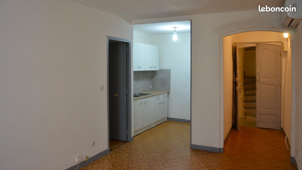 Appartement 2 pièces 39 m² · à Le Luc · 39 m² · 650 €