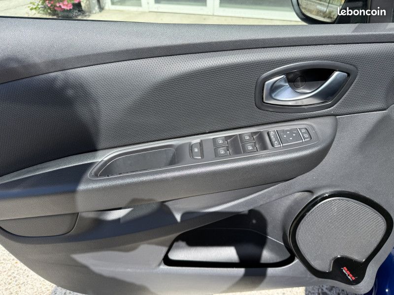 Renault CLIO IV 0.9 TCE 90CH ENERGY STEEL 5P (image 16)