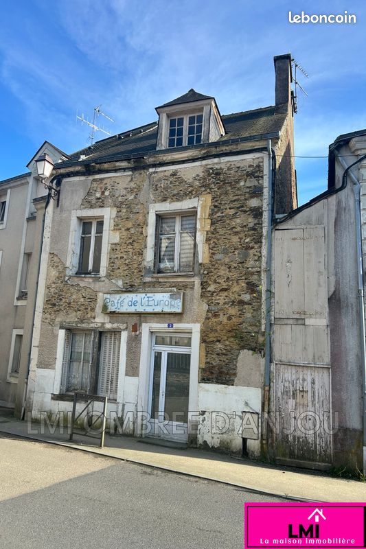 Maison 90 m² · à Ombrée d'Anjou · 90 m² · 44 900 €