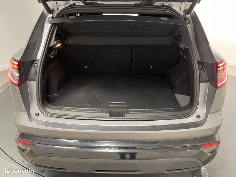 Renault Austral 1.2 E-Tech full hybrid 200ch Iconic esprit Alpine- 24 (image 8)