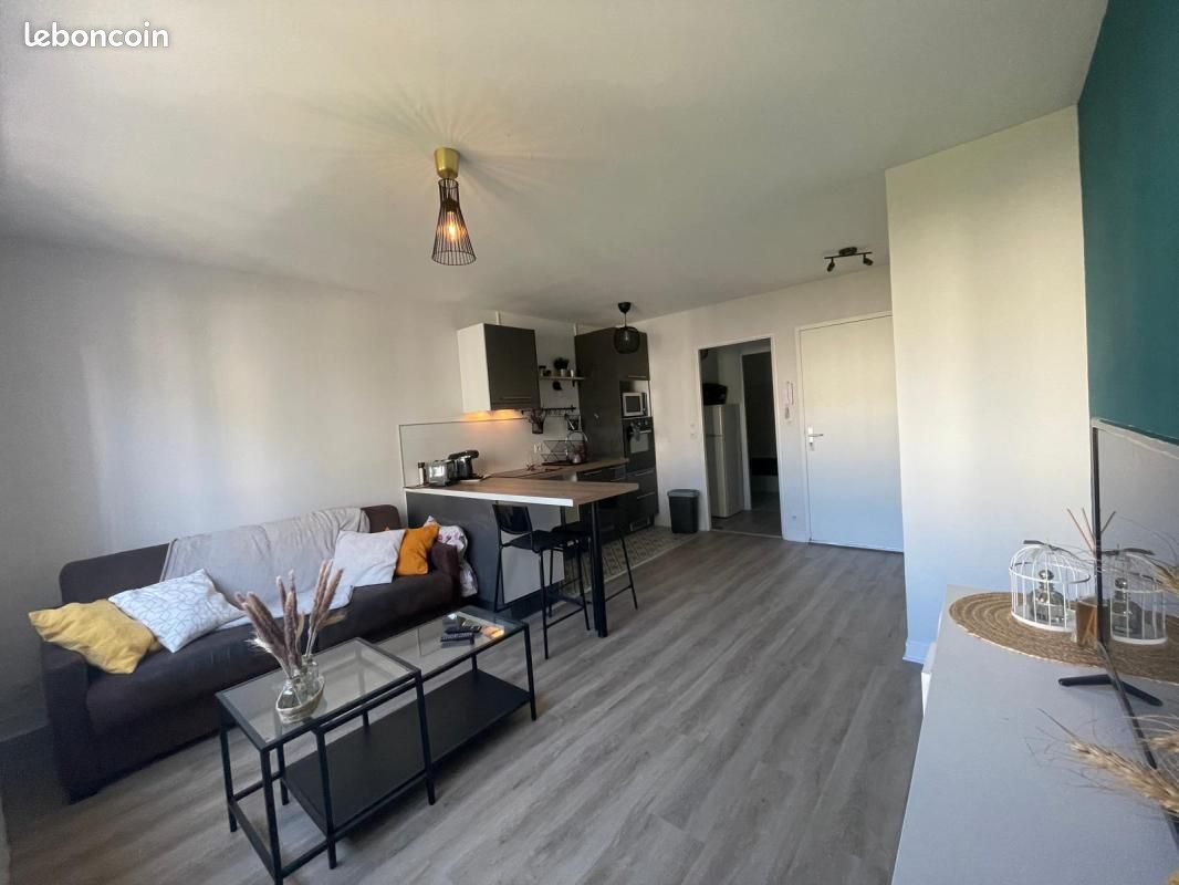 Appartement 1 pièce 27 m² · à Tours · 27 m² · 595 €