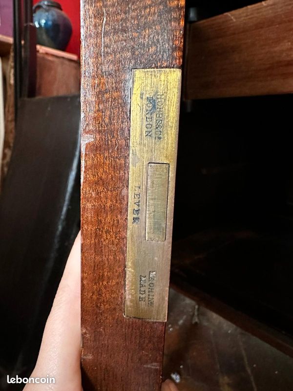 Petit buffet second empire de 1852 en acajou ébénisterie (image 6)