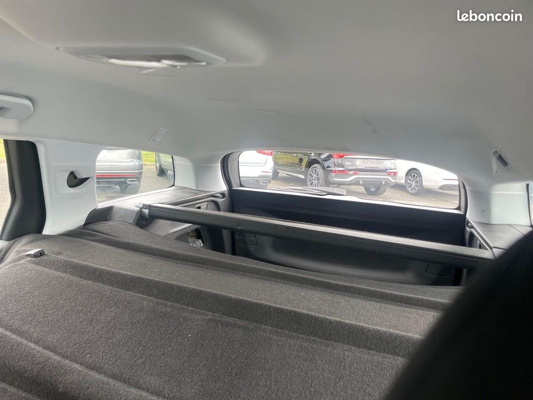 PEUGEOT 308 SW AFFAIRE 1.5 BlueHDi 130 Active Business (image 20)