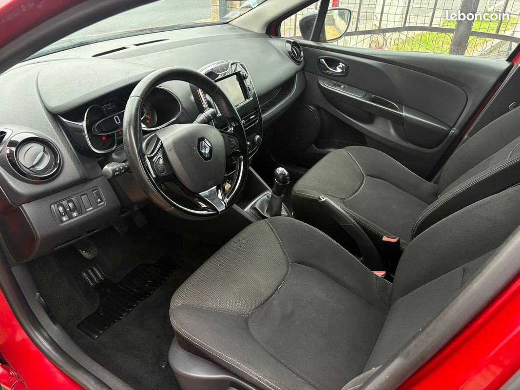 RENAULT Clio 1.5 90 DCI IV LIMITED (image 12)