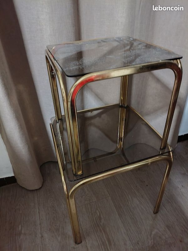 Lot tables d'appoint en laiton doré (image 1)