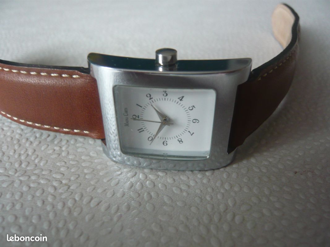 Montre MAGNA Carta Homme Ou Femme - Bracelet Cuir Marron - Cadran Chiffres Arabes - NEUF