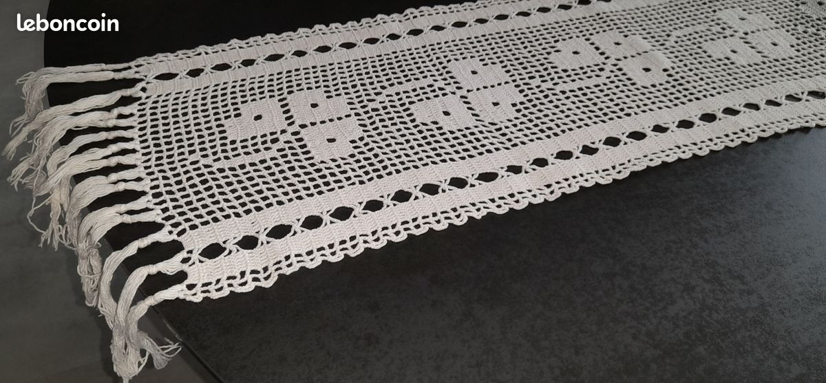 Chemin de table Vintage en coton fait main (image 2)