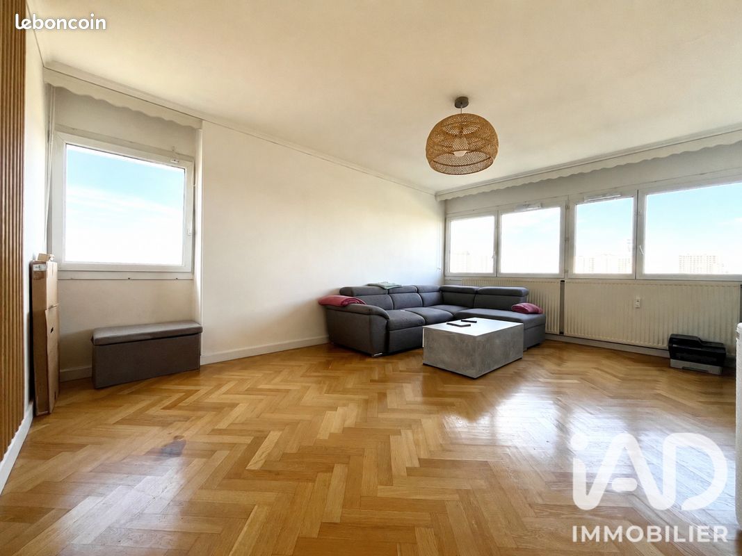 Appartement 4 pièces 87 m² · à Mons-en-Baroeul · 87 m² · 149 000 €