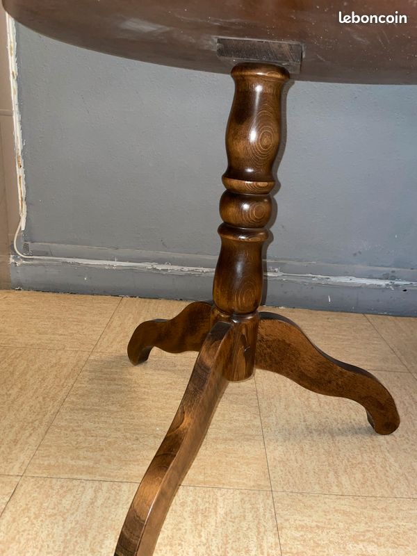 Table en bois (image 3)