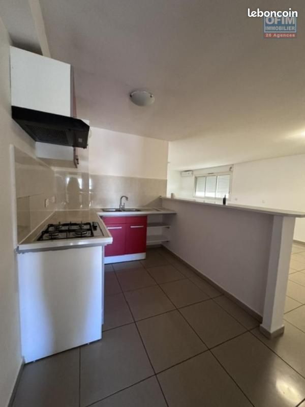 Appartement 3 pièces 85 m² · à Saint-Denis · 85 m² · 809 €/mois