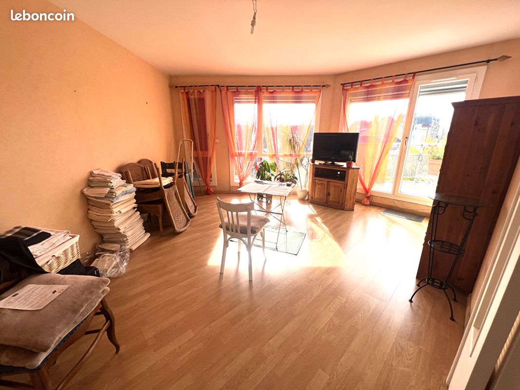 Appartement 2 pièces 56 m² · à Moulins · 56 m² · 55 500 €
