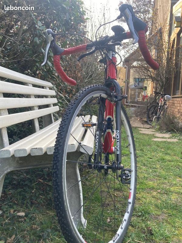 Cyclo cross ecole de vélo Roue 700 (image 2)