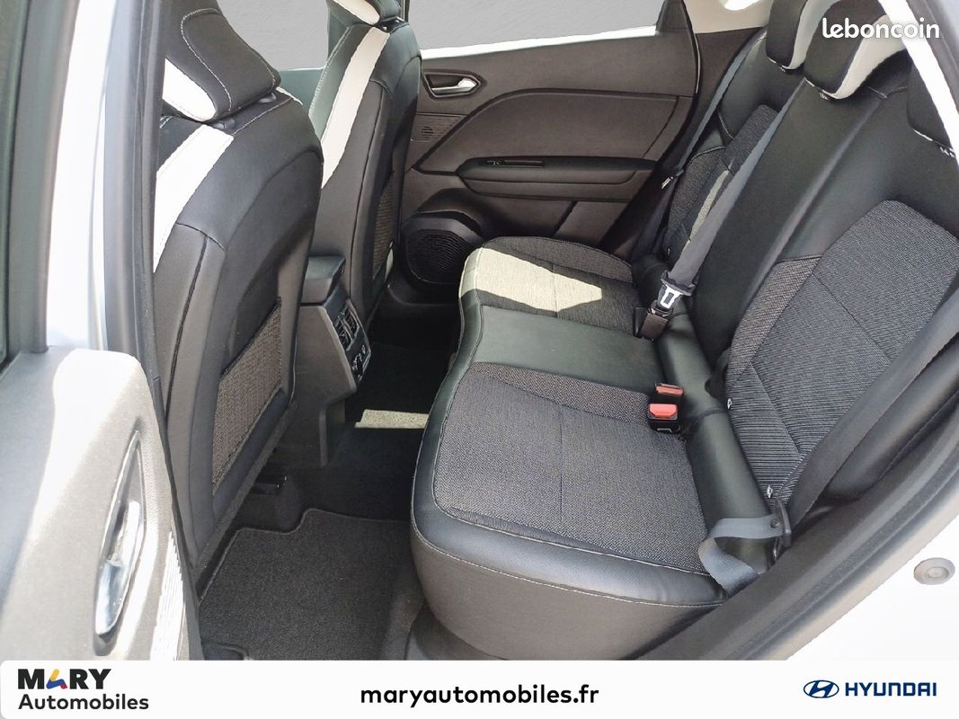 RENAULT Captur TCe 140 - 21 Intens (image 9)