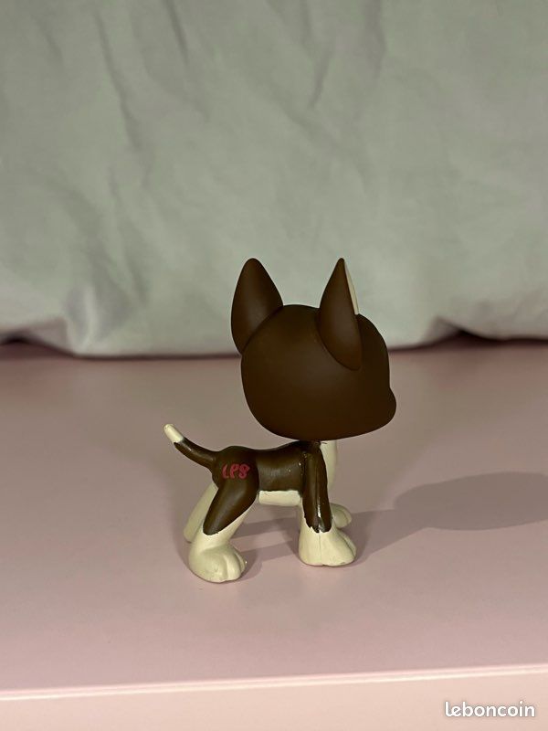 Figurine Littlest Pet Shop Hasbro - Chien Danois (Dogue Argentin) Réf. 817 Bis