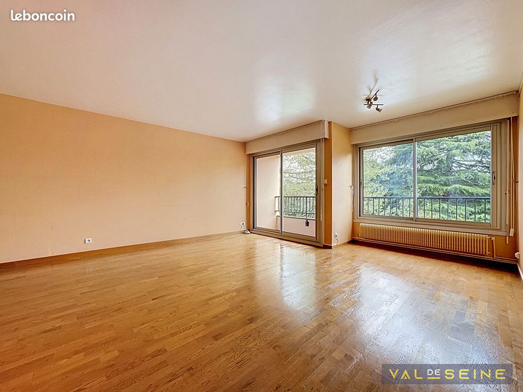Appartement 5 pièces 97 m² · à Bois-Guillaume · 97 m² · 230 000 €