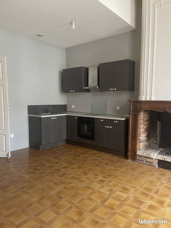 Appartement 2 pièces 57 m² · à Lisle-sur-Tarn · 57 m² · 470 €/mois
