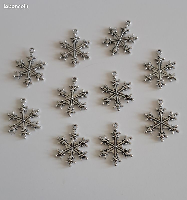 Lot De 300 Mini Flocons De Neige Métal Pour Artisanat Et Décoration Noël
