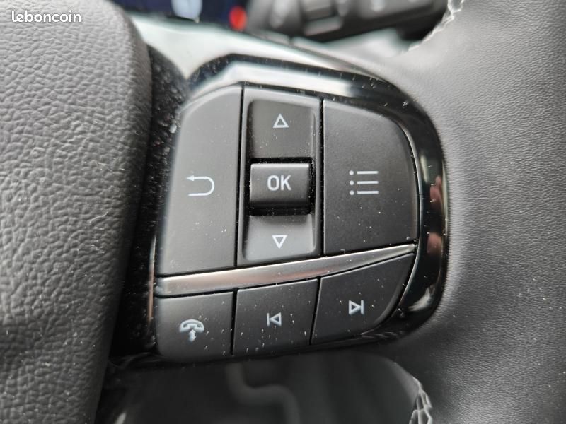Ford Kuga 2.5 Duratec 183ch Hybrid Active X Powershift i-AWD (image 24)