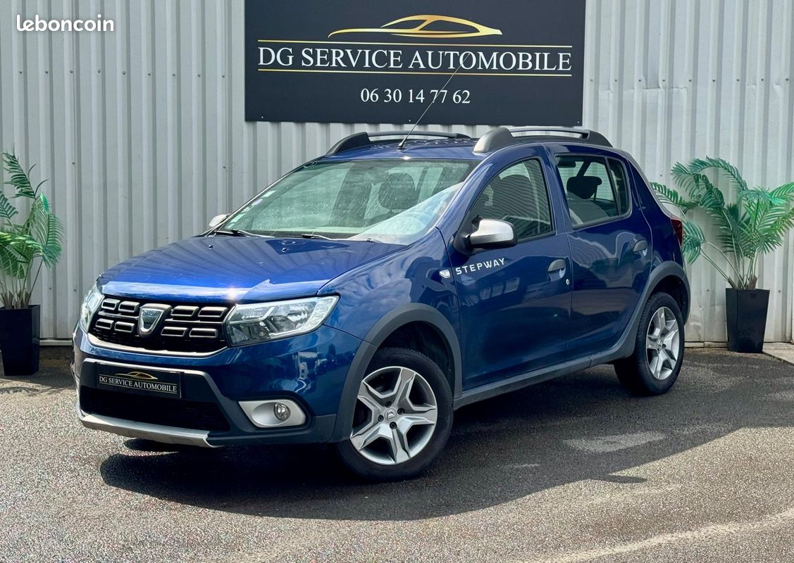 Dacia sandero stepway tce 0.9 tce 90 cv / garantie 12 mois / radar de stationnement / gps / bluetooth (image 1)