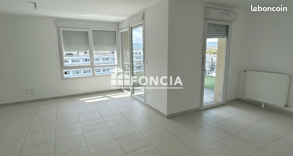 Appartement 3 pièces 67 m² · à Clermont-Ferrand · 67 m² · 874 €/mois
