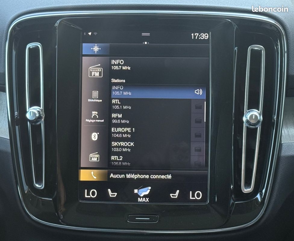 VOLVO XC40 1.5 T3 165 2WD GEARTRONIC INSCRIPTION LUXE Bva - ATTELAGE ESCAMOTABLE ELECTIQUEMENT (image 30)