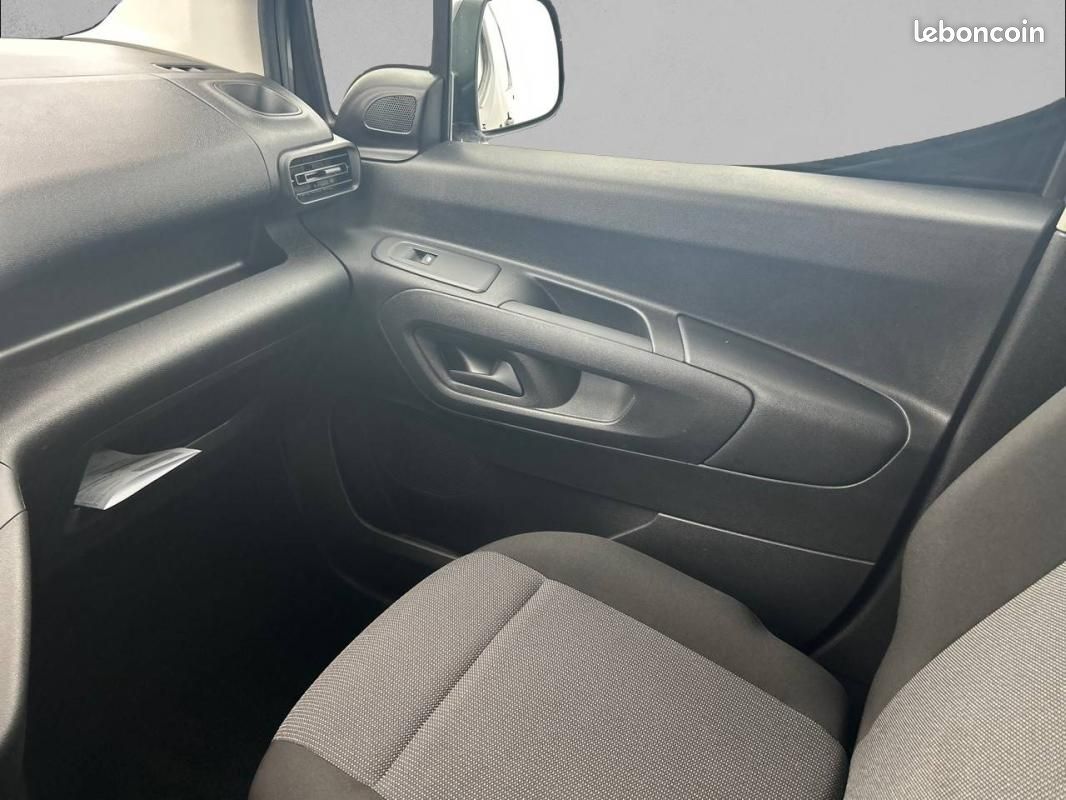 Citroën Berlingo VAN M 650 BLUEHDI 130 S&S BVM6 (image 12)
