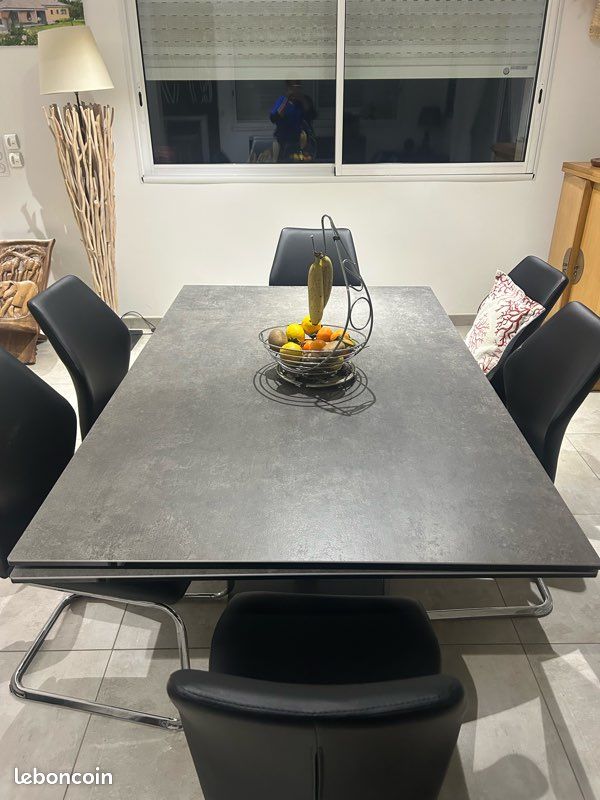 Table à manger Roche Bobois Nephtis (image 2)