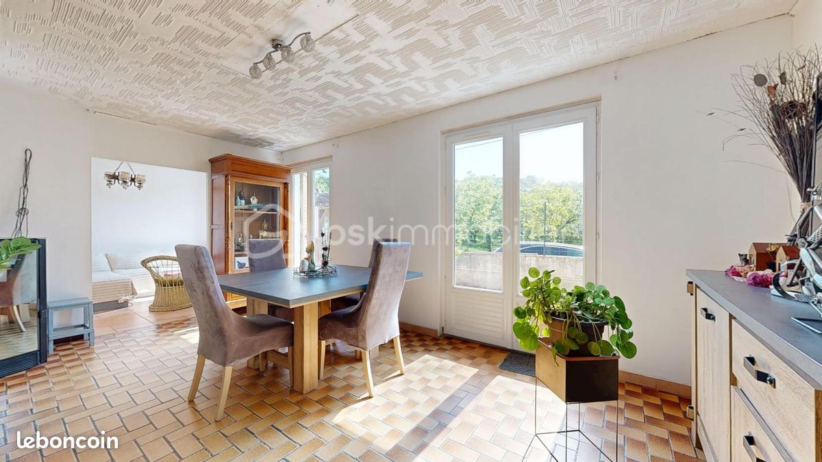 Maison 5 pièces 113 m² · à Meyssac · 113 m² · 220 000 €