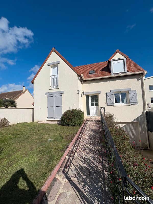Maison 5 pièces 100 m² · à Arpajon · 100 m² · 309 000 €