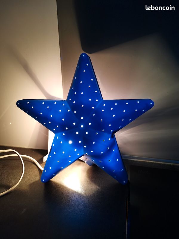 Luminaire applique étoile bleue enfant (image 1)