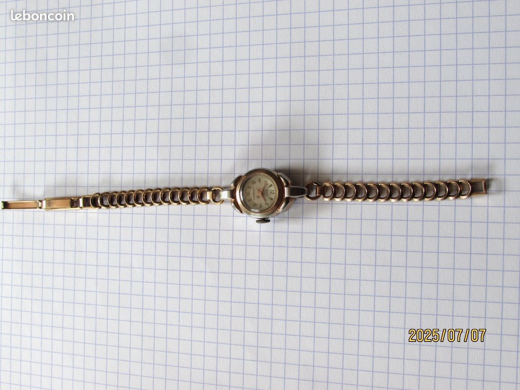 ANCIENNE MONTRE MÉCANIQUE Marcella - Fonctionne EUR 24,00 - FR