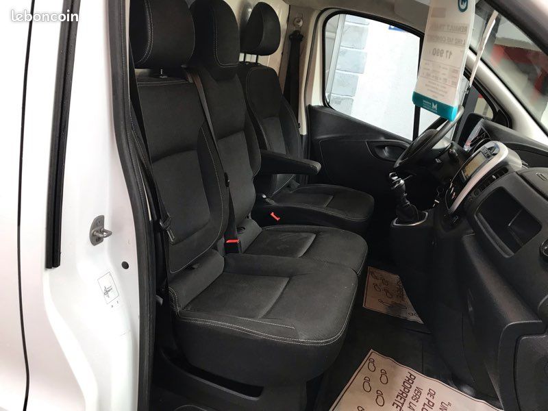 Renault trafic iii (2) fourgon grand confort l1h2 1200 energy dci 145 (image 10)