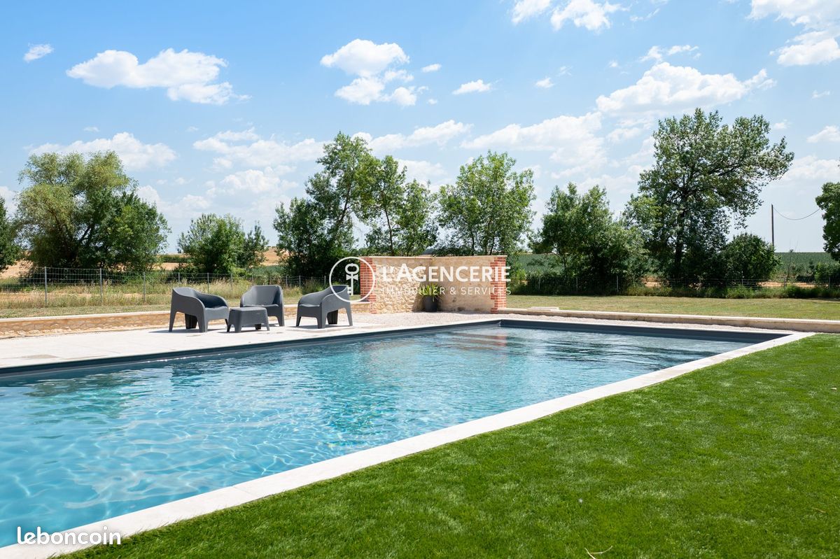 Maison 6 pièces 305 m² · à Poulan-Pouzols · 305 m² · 690 000 €