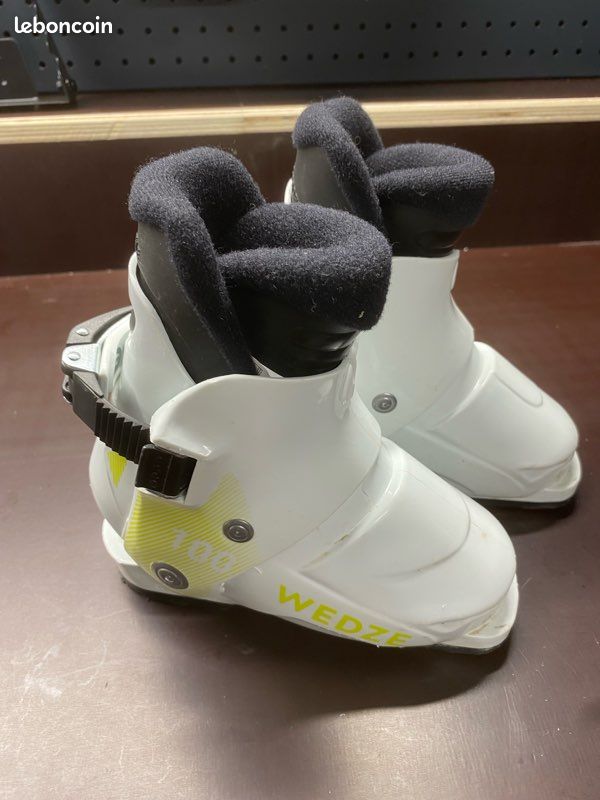 Chaussures ski enfant Wedze 100 taille Sport Plein air - Main Image