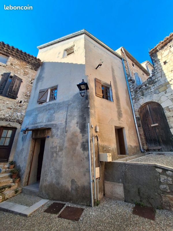 Maison 3 pièces 57 m² · à Donzère · 57 m² · 557 €/mois