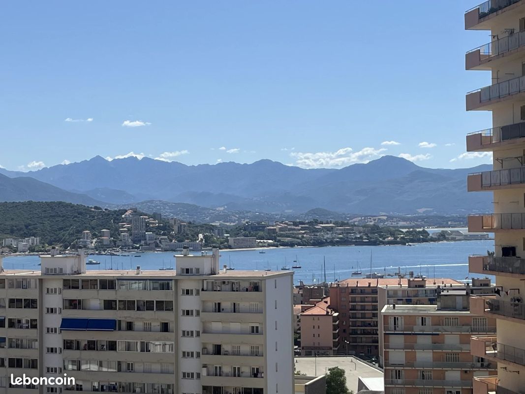 Appartement 4 pièces 88 m² · à Ajaccio · 88 m² · 272 000 €