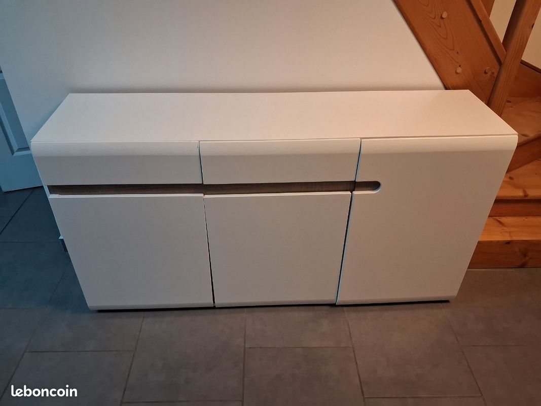 Buffet moderne blanc (image 1)
