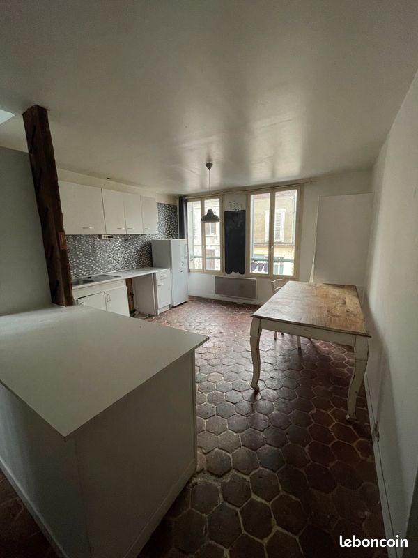Maison 8 pièces 120 m² · à Voulx · 120 m² · 140 000 €
