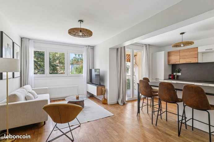 Appartement 1 pièce 80 m²