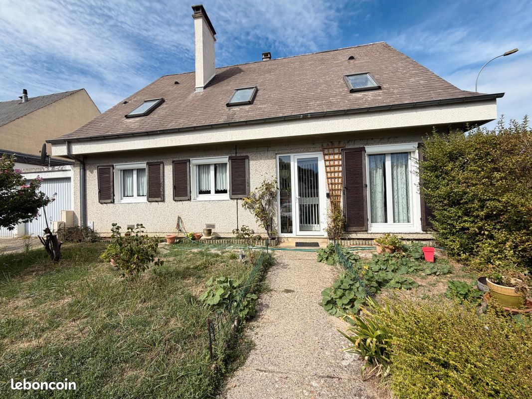 Maison 6 pièces 143 m² · à Le Mée-sur-Seine · 143 m² · 298 000 €