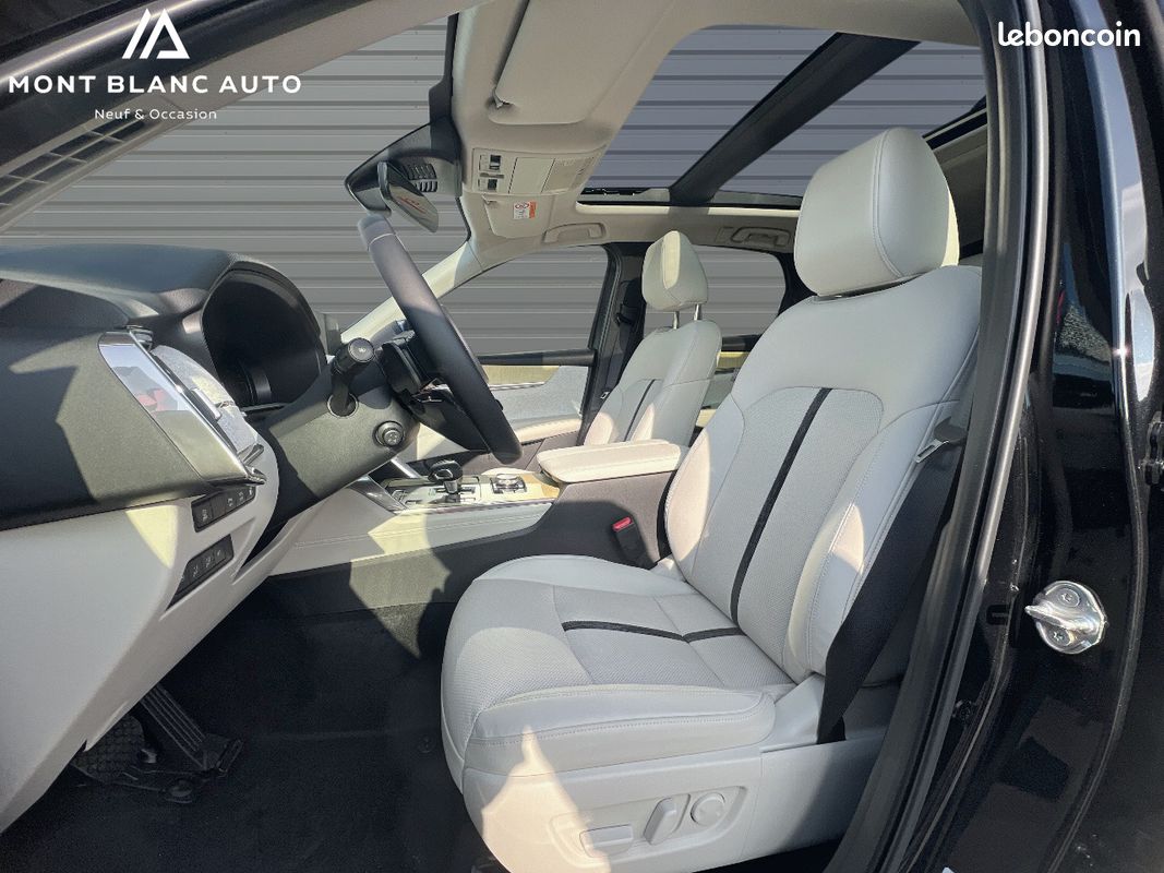 MAZDA CX-60 2.5L e-SKYACTIV PHEV 327 ch 4x4 BVA8 Takumi (image 14)