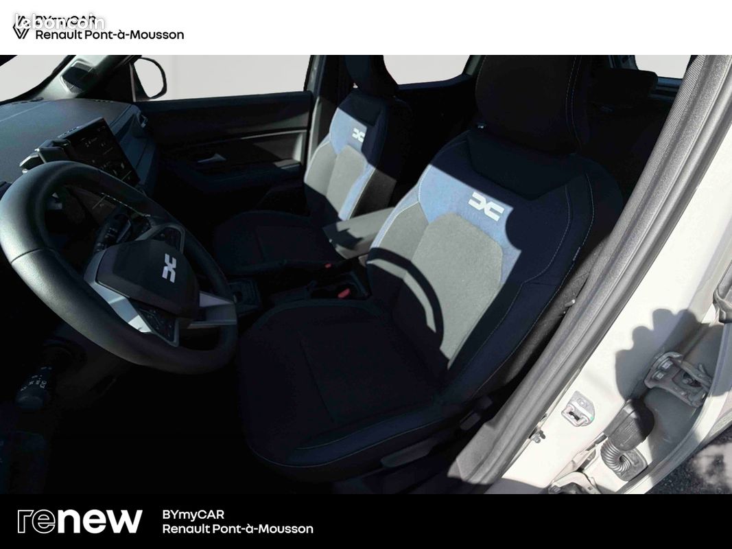 DACIA Duster Hybrid 140 Expression (image 11)