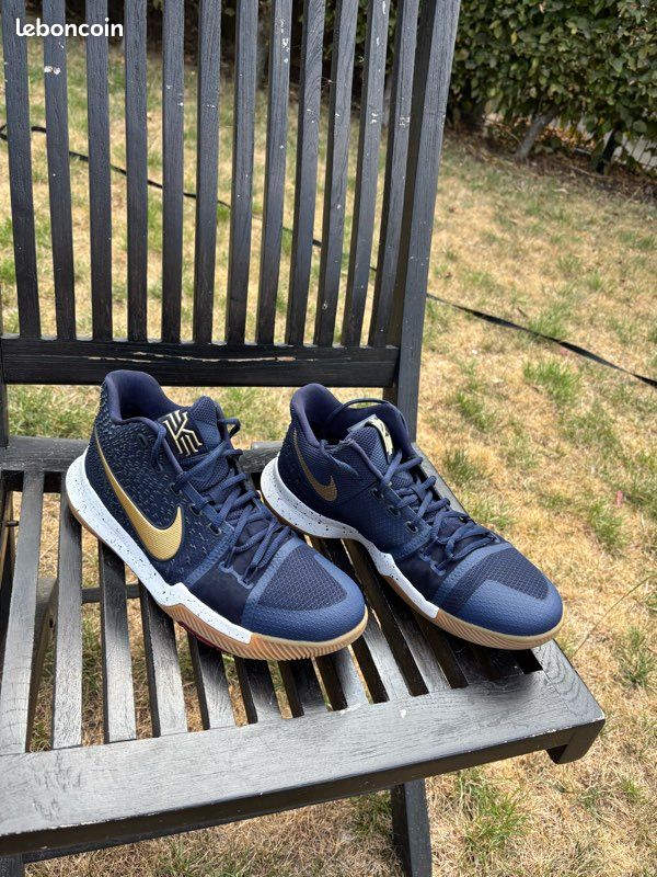 Nike Kyrie « Obsidian Gold » Sport Plein air